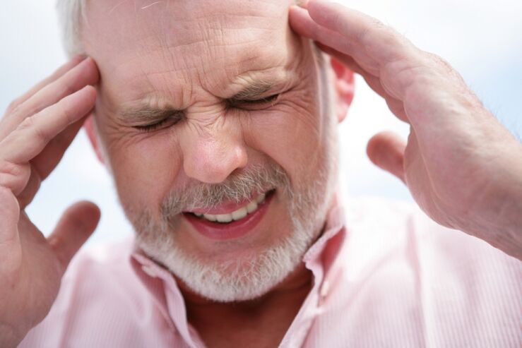 Eine Helmintheninfektion kann das Auftreten von Kopfschmerzen hervorrufen. 